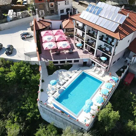 Hotel Deyanira Gorno Dryanovo