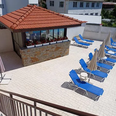 Deyanira Hotel *