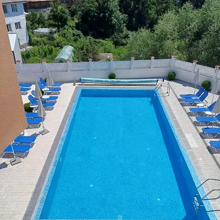 Hotel Deyanira *