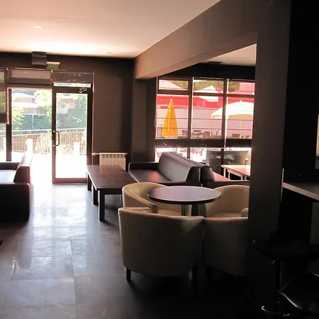 Deyanira Hotel Gorno Dryanovo