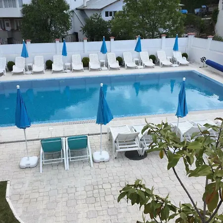 Deyanira Hotel Gorno Dryanovo