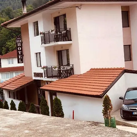 Otel Deyanira Gorno Dryanovo