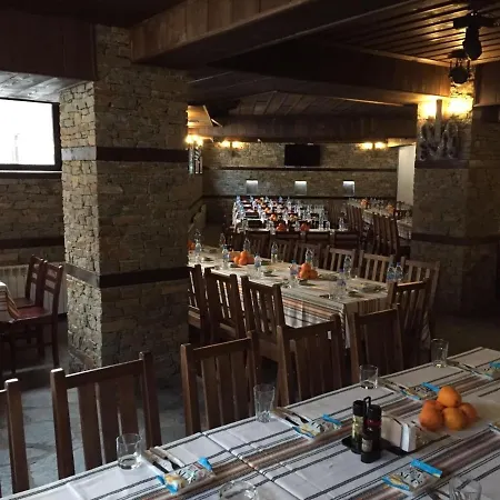 Hotel Deyanira *
